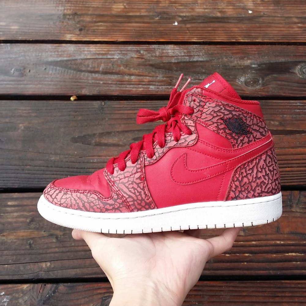Women Size 8.5 / Size 7 Youth Nike Air Jordan 1 High Premium Red Elephant Shoes